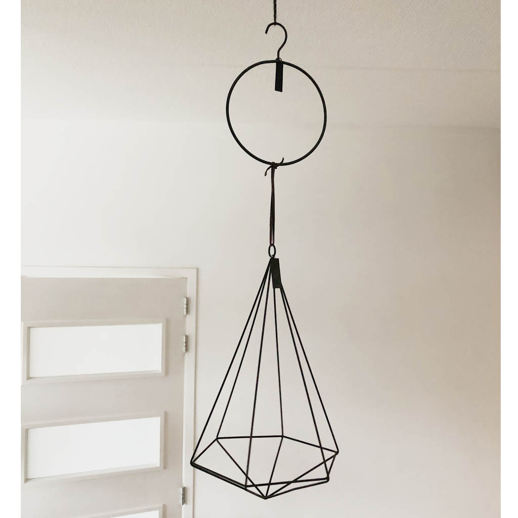 Plantenhanger Mrs. Bloom van zwart Draadstaal, Inclusief ronde hanger - Afbeelding 2