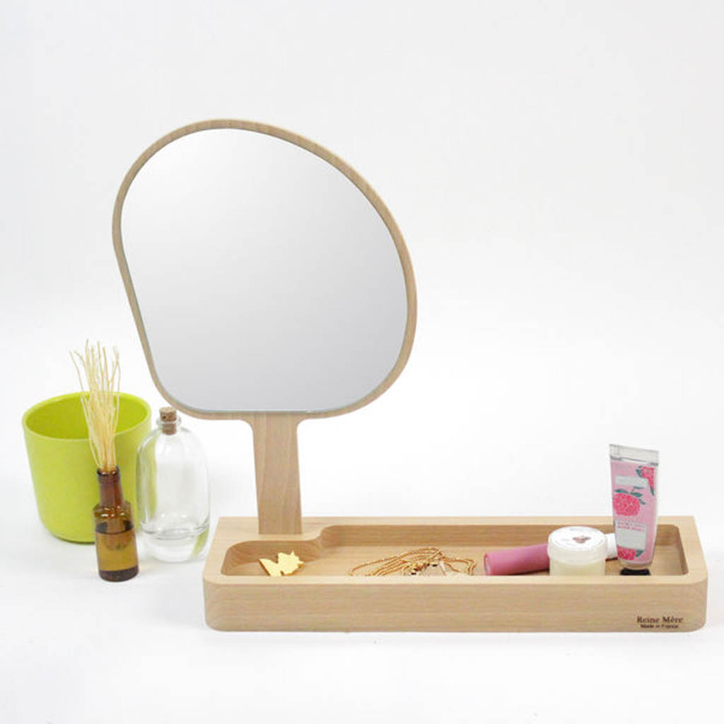 Sieraden- en make-up bakje met handspiegel