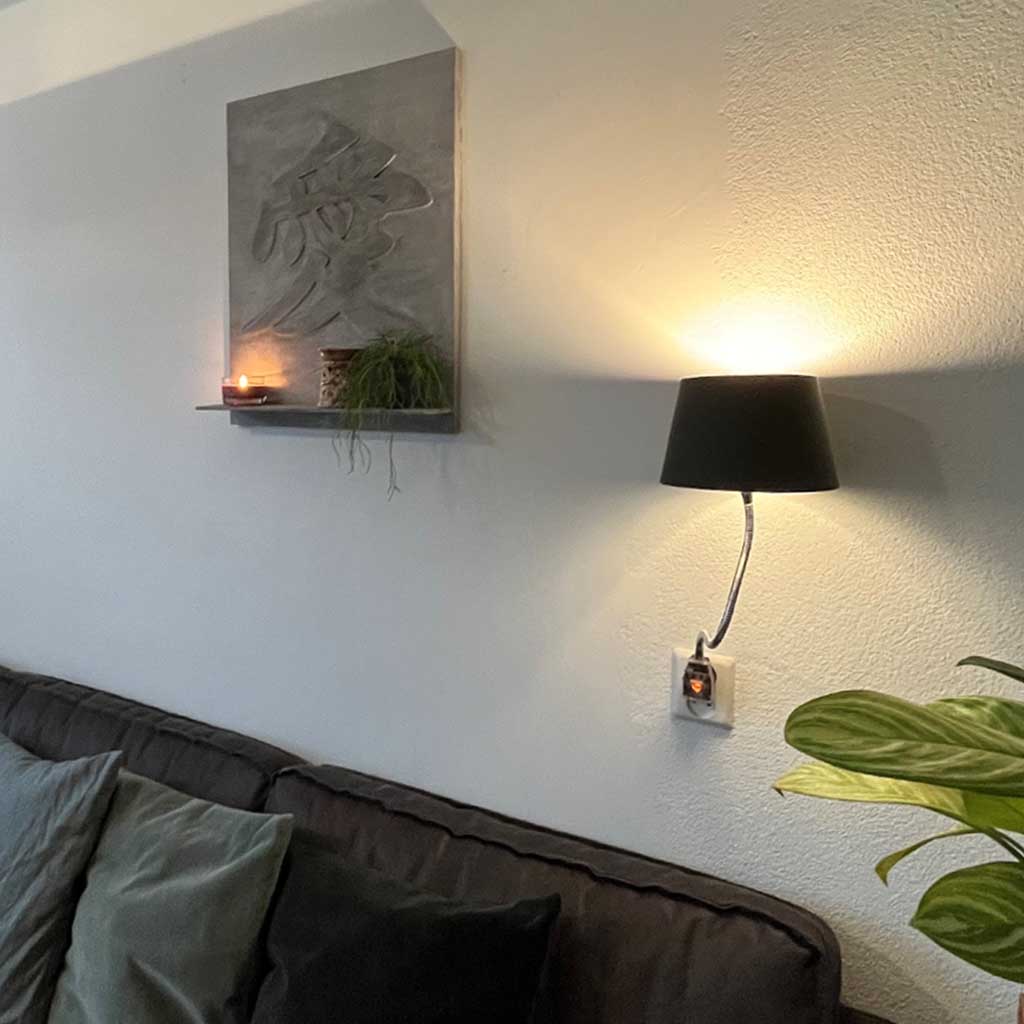 Wandpaneel - Met Plankje - Japans Symbool - 'Liefde'- Grijs -Beton look - Afbeelding 2